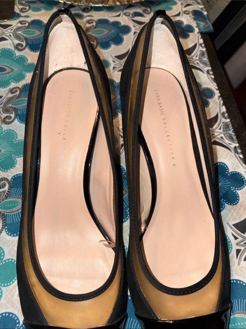 Zara sleek pointed